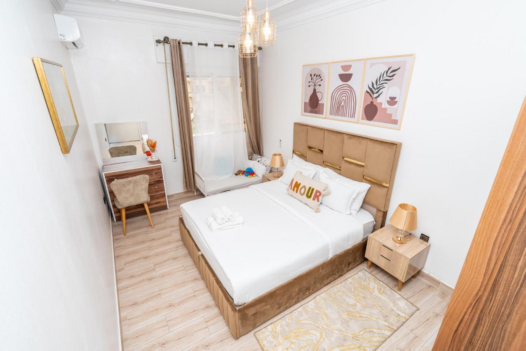 Appartement Ensolleille Au Coeur De Tanger Exteriör bild